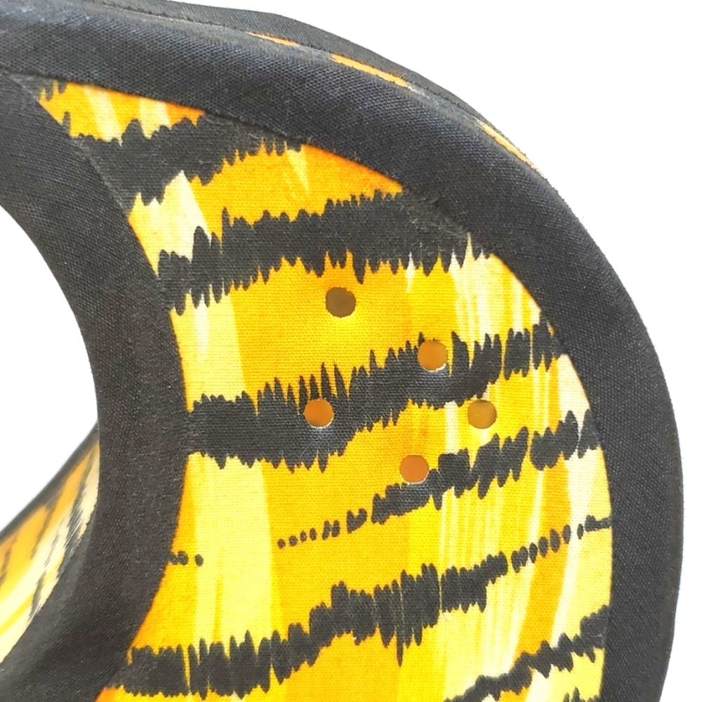 Middle Eastern Style Tiger Pattern Design Table Lamp EUC - Picture 9 of 13
